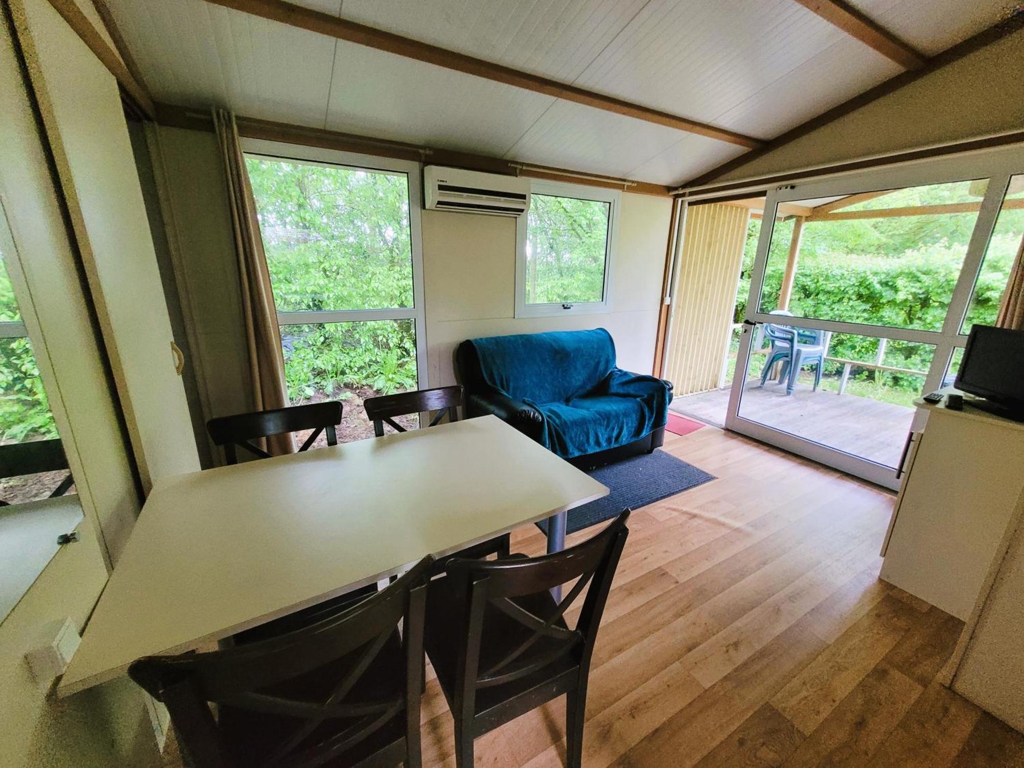 Camping Les Hirondelles Bourg-Sainte-Marie Zewnętrze zdjęcie