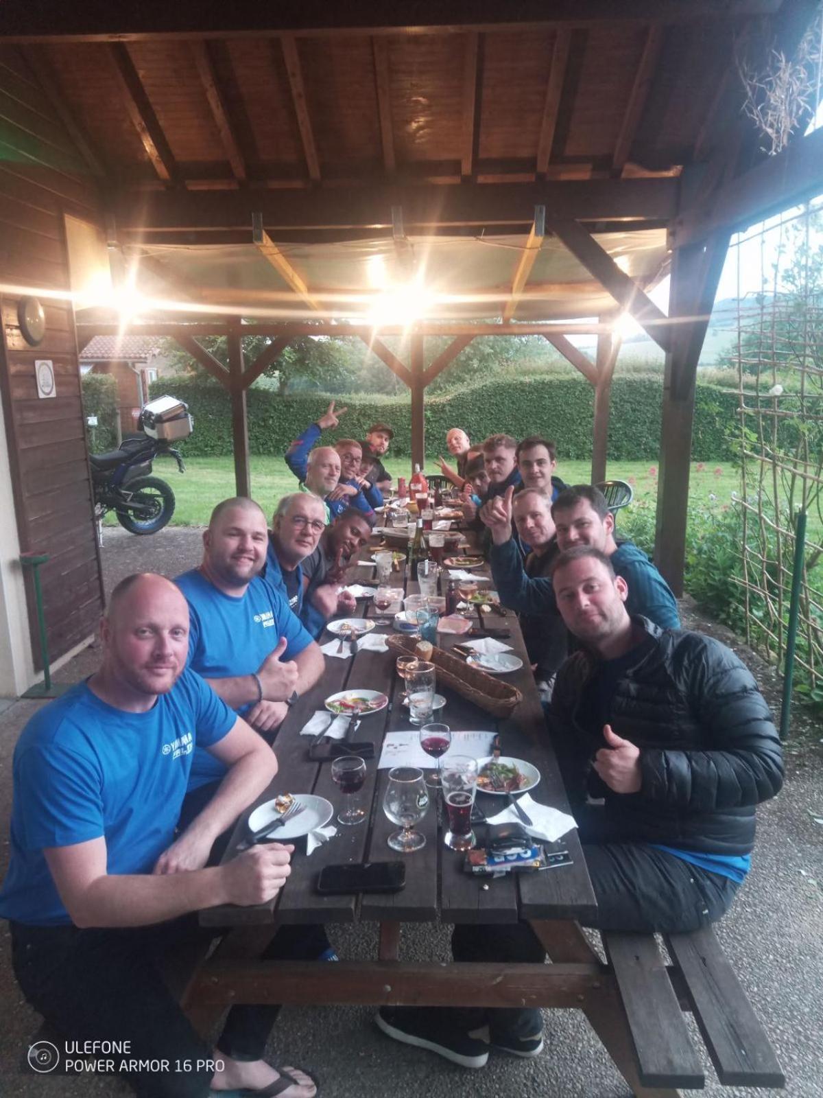 Camping Les Hirondelles Bourg-Sainte-Marie Zewnętrze zdjęcie