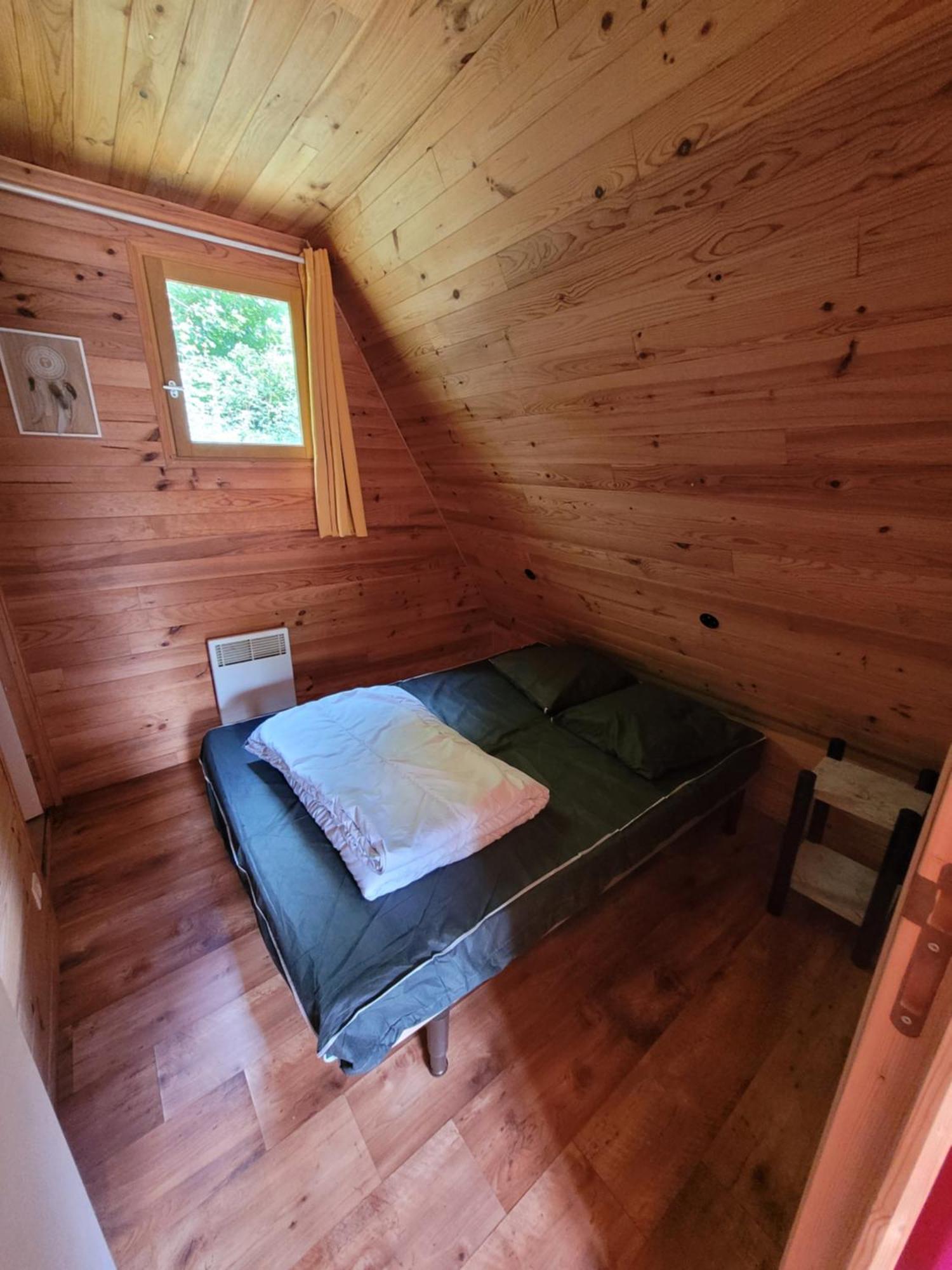 Camping Les Hirondelles Bourg-Sainte-Marie Zewnętrze zdjęcie